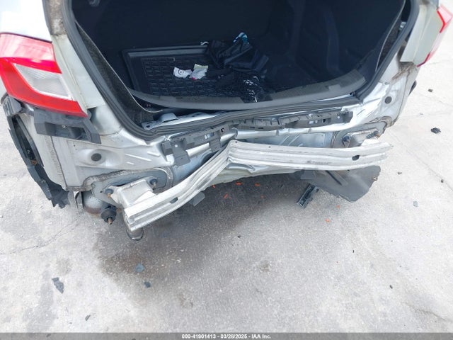 Chevrolet Cruze Ls Auto 2017 1G1BC5SM2H7253345 Image 6