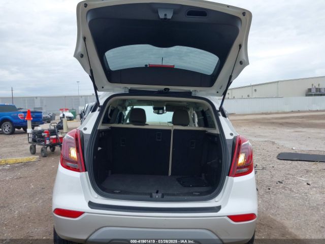 KL4CJCSB0JB562958 Buick Encore Essence