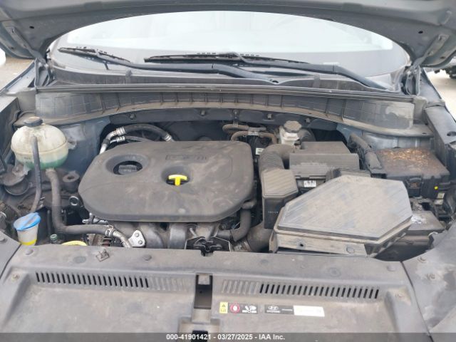 KM8J33A44GU176739 Hyundai TUCSON SE