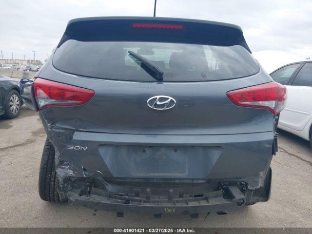 KM8J33A44GU176739 Hyundai TUCSON SE