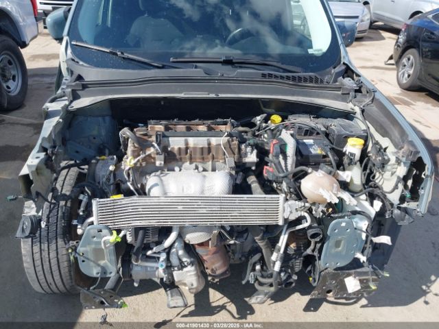 ZACCJBBB0HPG30353 Jeep Renegade Altitude 4x4