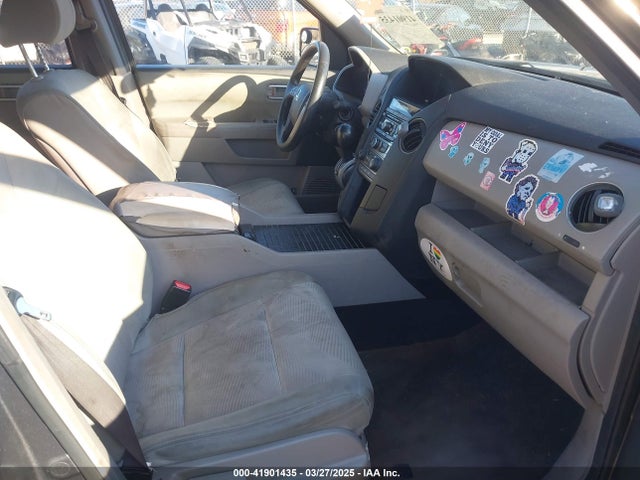 Продажа на аукционе авто 2013 Honda Pilot Lx, vin: 5FNYF4H25DB073872, номер лота: 41901435