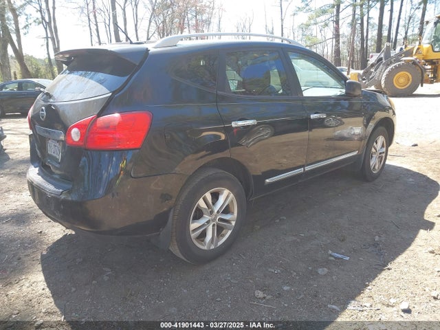 JN8AS5MT0FW152662 Nissan Rogue Select S