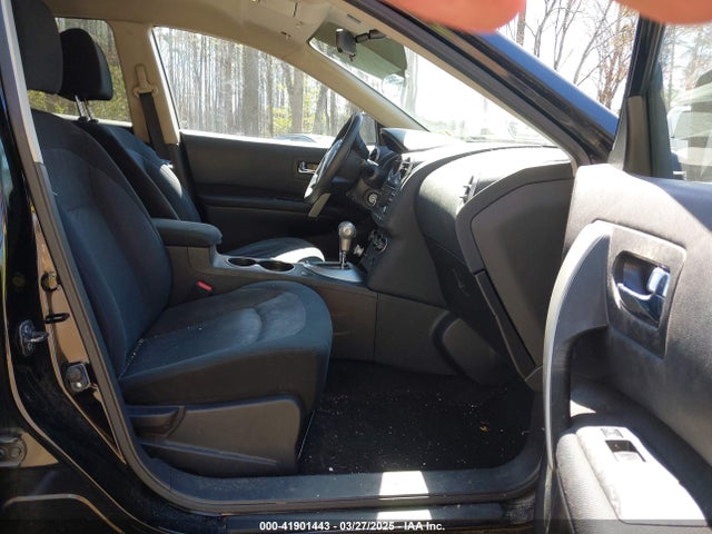 JN8AS5MT0FW152662 Nissan Rogue Select S