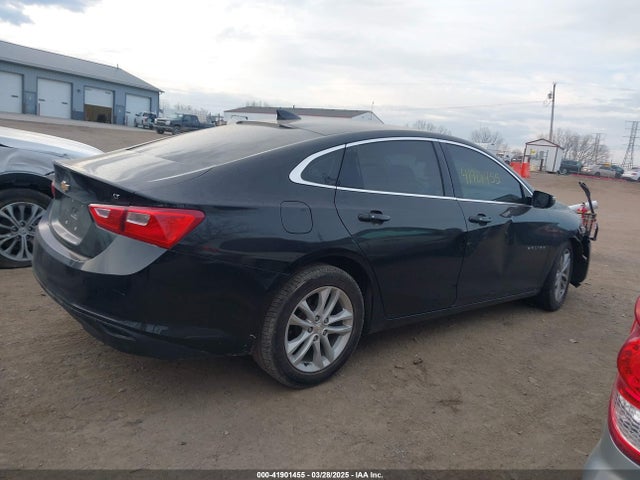 1G1ZE5STXHF105871 Chevrolet MALIBU 1LT