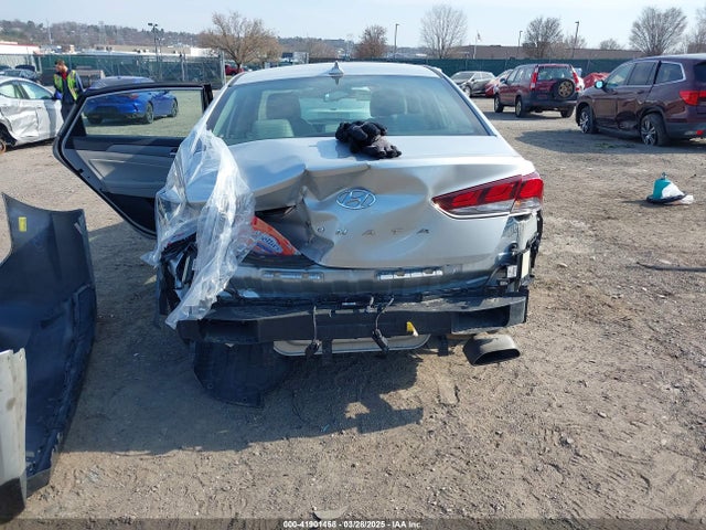 5NPE34AF9KH777242 Hyundai SONATA SEL