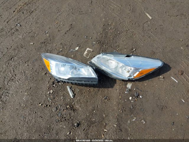 1FMCU0GX4GUC77589 Ford ESCAPE SE