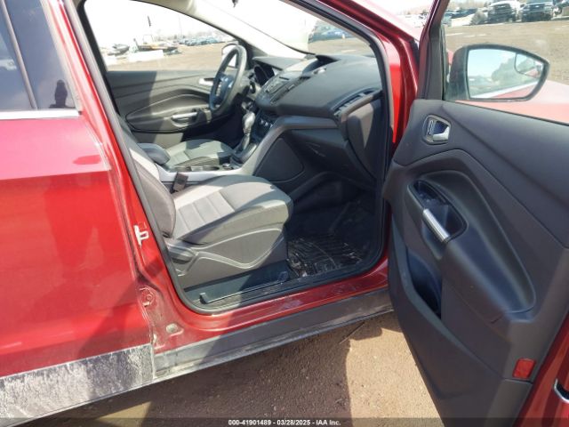 1FMCU0GX4GUC77589 Ford ESCAPE SE