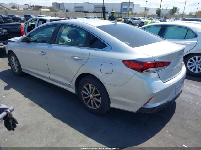 5NPE24AF3KH787381 Hyundai SONATA SE