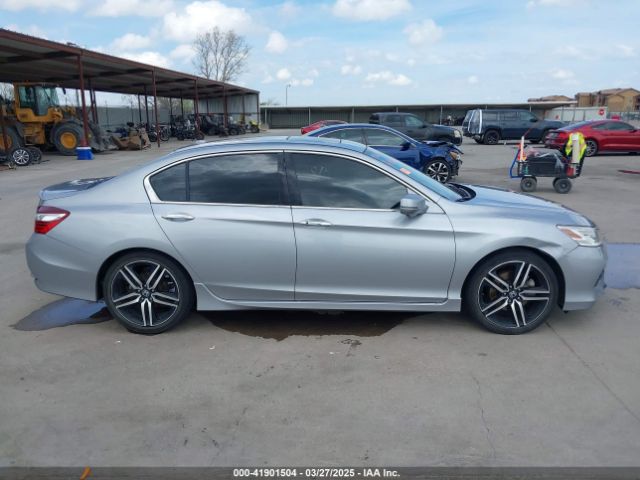 1HGCR3F96GA024559 Honda Accord Touring