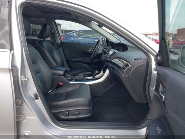 1HGCR3F96GA024559 Honda Accord Touring