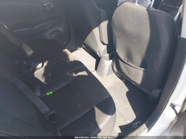 3N1CN7AP0JK409549 Nissan Versa 1.6 Sv