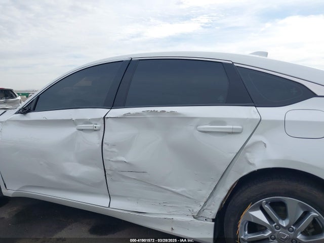 1HGCV1F16KA154988 Honda ACCORD LX