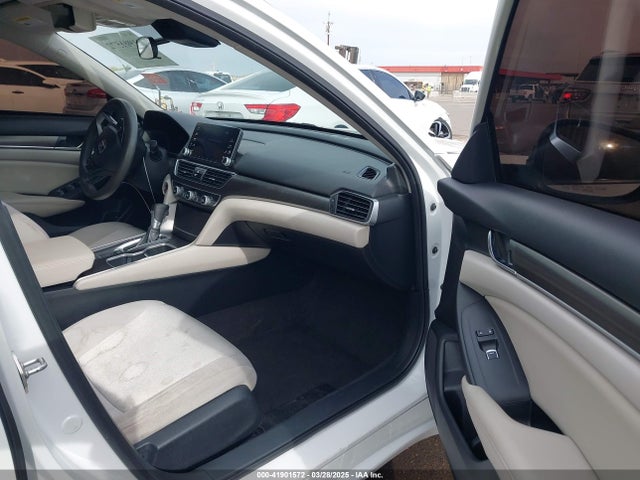 1HGCV1F16KA154988 Honda ACCORD LX