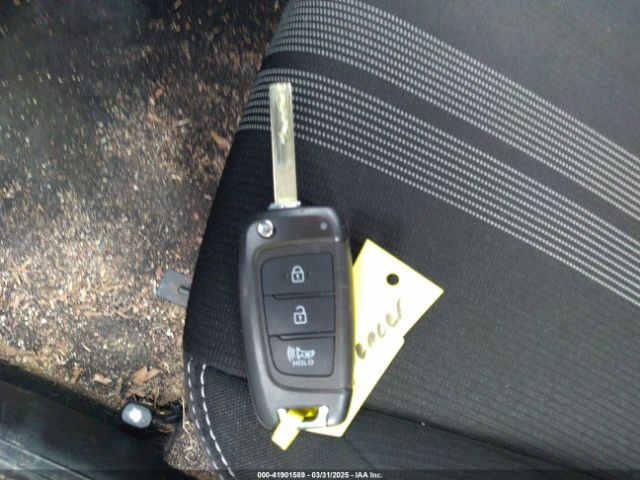 KMHRC8A37PU230705 Hyundai Venue Sel
