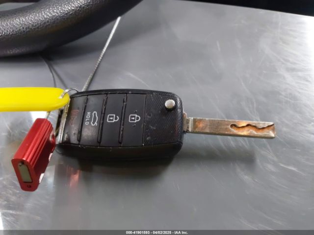5XXGT4L31GG046545 KIA Optima Lx
