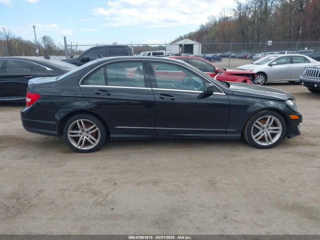WDDGF8AB6ER324705 Mercedes-Benz C 300 Luxury 4matic/sport 4matic