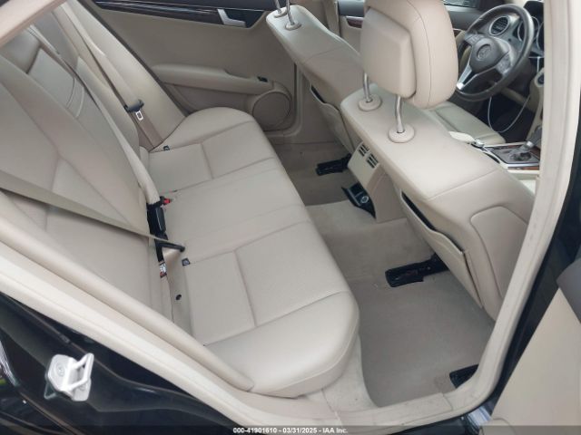 WDDGF8AB6ER324705 Mercedes-Benz C 300 Luxury 4matic/sport 4matic
