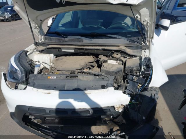 KNDJN2A29F7142929 KIA Soul