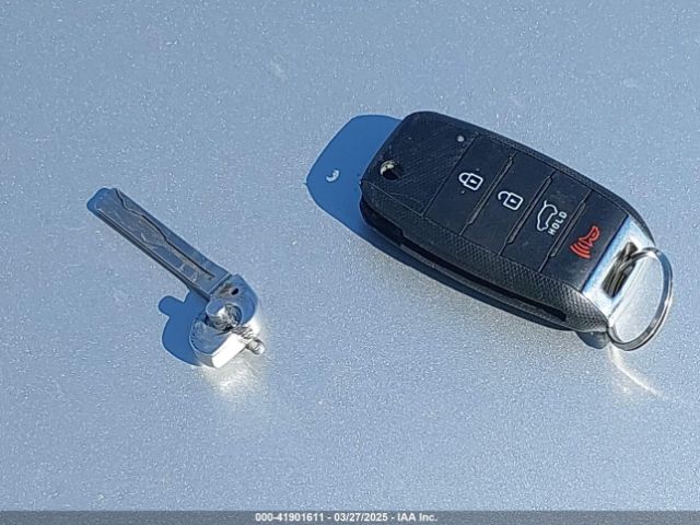 KNDJN2A29F7142929 KIA Soul