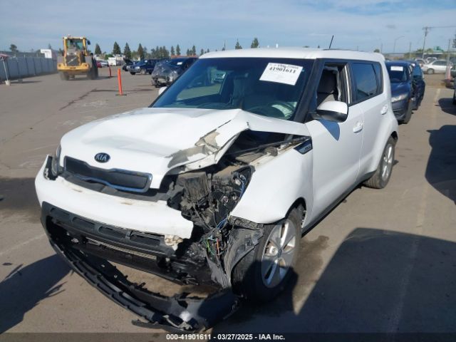 KNDJN2A29F7142929 KIA Soul