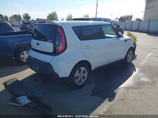 KNDJN2A29F7142929 KIA Soul