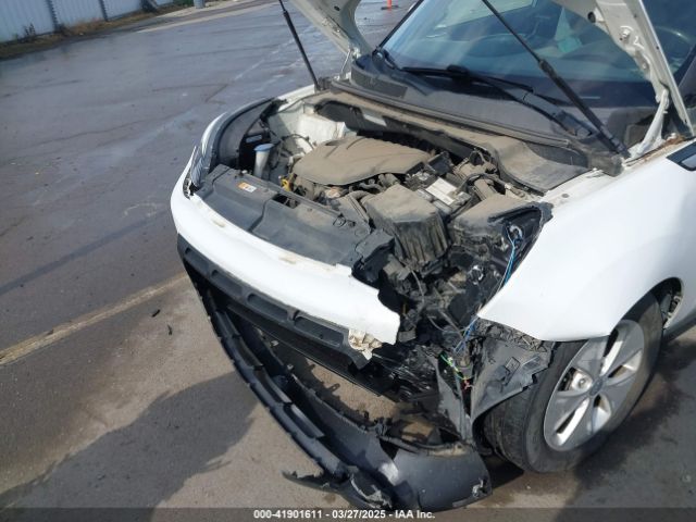 KNDJN2A29F7142929 KIA Soul