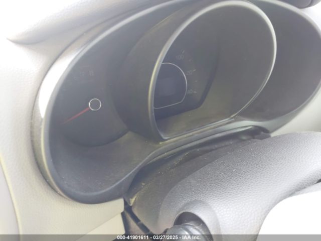 KNDJN2A29F7142929 KIA Soul