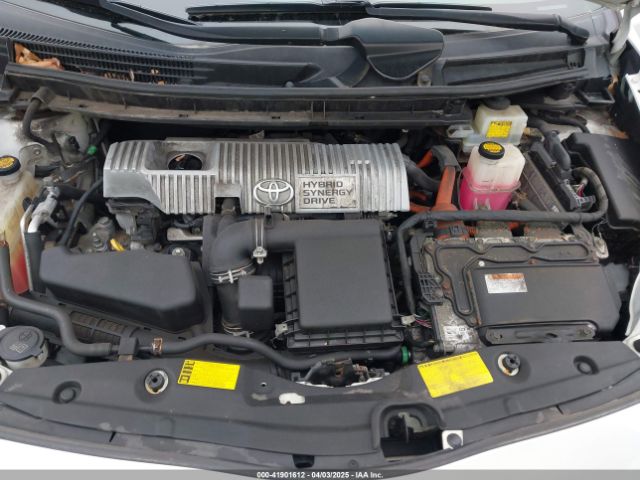 JTDKN3DU9E1753231 Toyota Prius Three