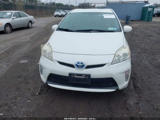 JTDKN3DU9E1753231 Toyota Prius Three