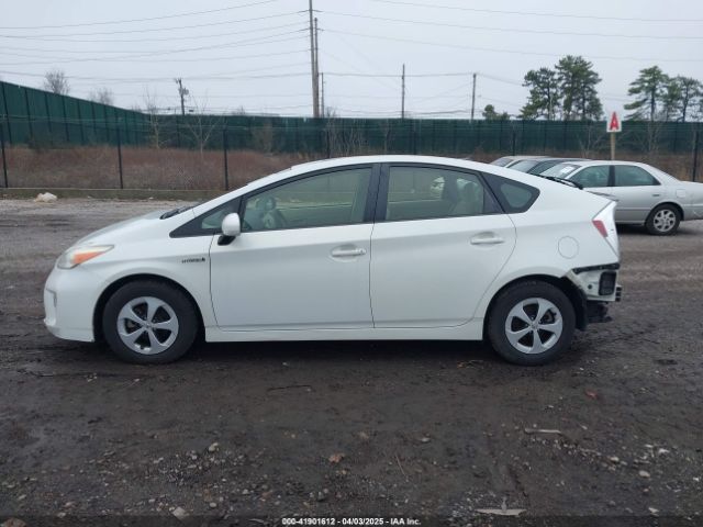 JTDKN3DU9E1753231 Toyota Prius Three