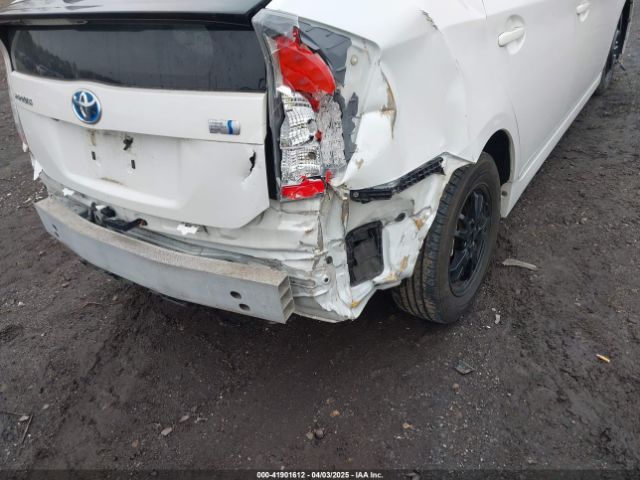 JTDKN3DU9E1753231 Toyota Prius Three