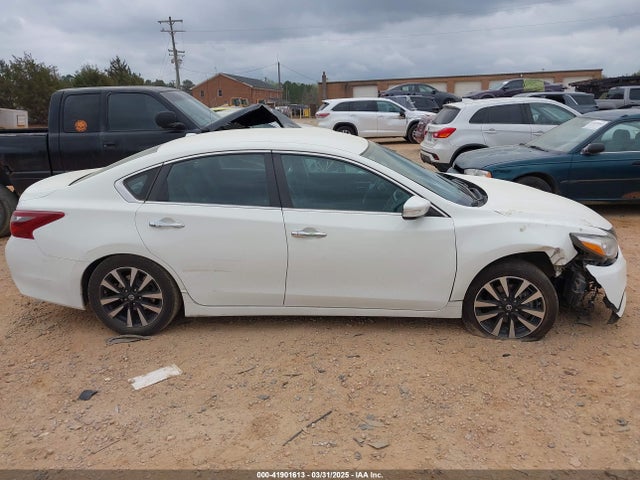 1N4AL3AP8JC179273 Nissan Altima 2.5 Sl