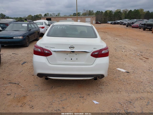 1N4AL3AP8JC179273 Nissan Altima 2.5 Sl