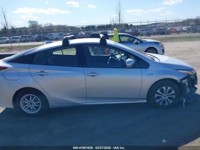 JTDKARFP9L3135768 Toyota Prius Prime Xle
