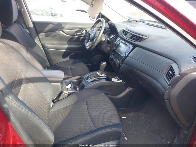 5N1AT2MV7JC838311 Nissan ROGUE SV
