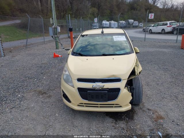 KL8CD6S99EC431211 Chevrolet Spark 1lt Auto