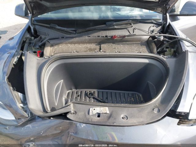 7SAYGDEEXPA124203 Tesla Model Y