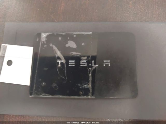 7SAYGDEEXPA124203 Tesla Model Y