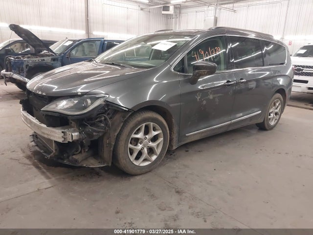 2C4RC1BG1HR794961 Chrysler Pacifica Touring-l