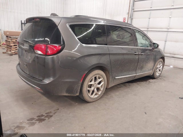 2C4RC1BG1HR794961 Chrysler Pacifica Touring-l