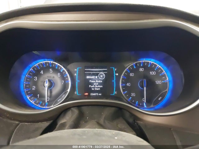 2C4RC1BG1HR794961 Chrysler Pacifica Touring-l