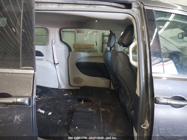 2C4RC1BG1HR794961 Chrysler Pacifica Touring-l