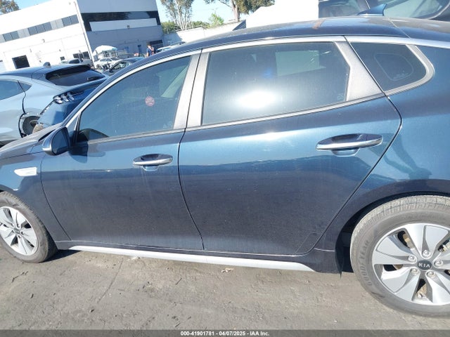 KNAGT4LE9J5023217 KIA Optima Hybrid Premium