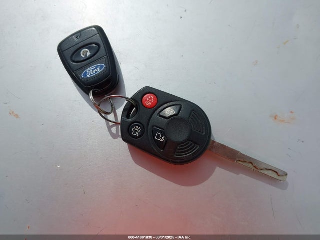 1FMCU0GX4GUC55365 Ford ESCAPE SE