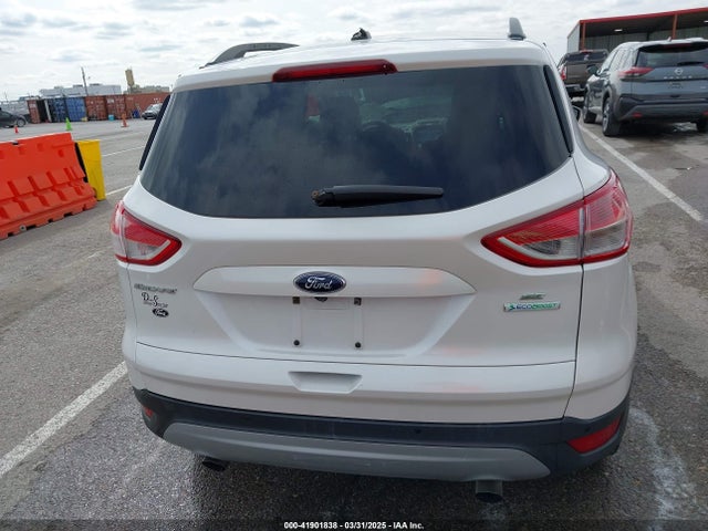 1FMCU0GX4GUC55365 Ford ESCAPE SE