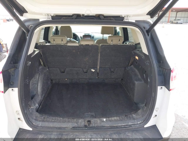 1FMCU0GX4GUC55365 Ford ESCAPE SE