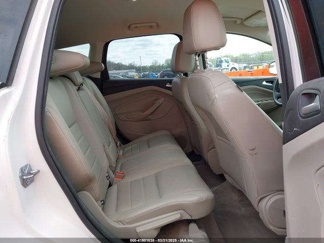 1FMCU0GX4GUC55365 Ford ESCAPE SE