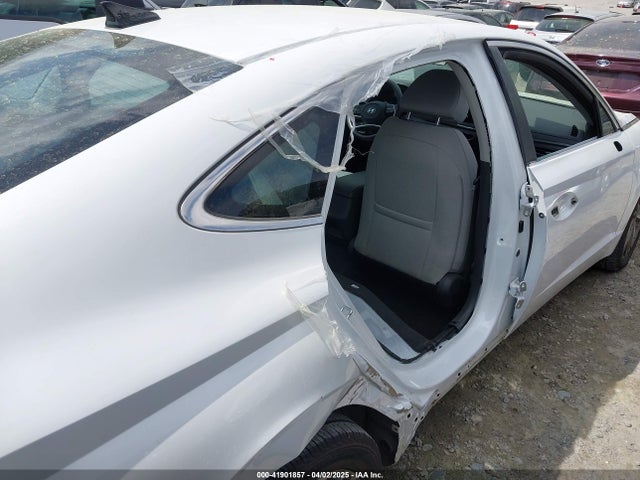 5NPEL4JA3MH121657 Hyundai SONATA SEL