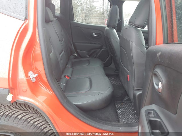 ZACNJBC17KPK30910 Jeep Renegade Trailhawk 4x4